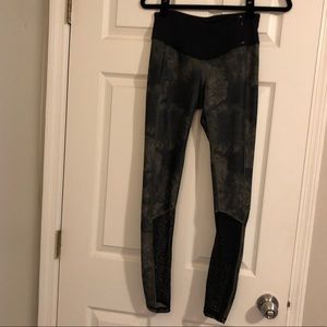 Calia by Carrie printed leggings